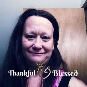 Meet your Posher, Regina